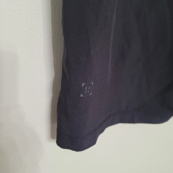 Lululemon Men’s Small Black Shorts Pockets RN 106259 Athletic Training EUC - Picture 4 of 8